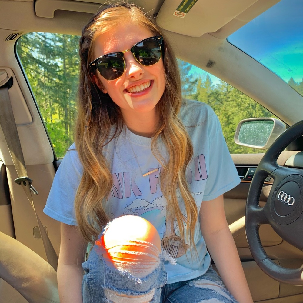 Meet your Posher, Ceiana